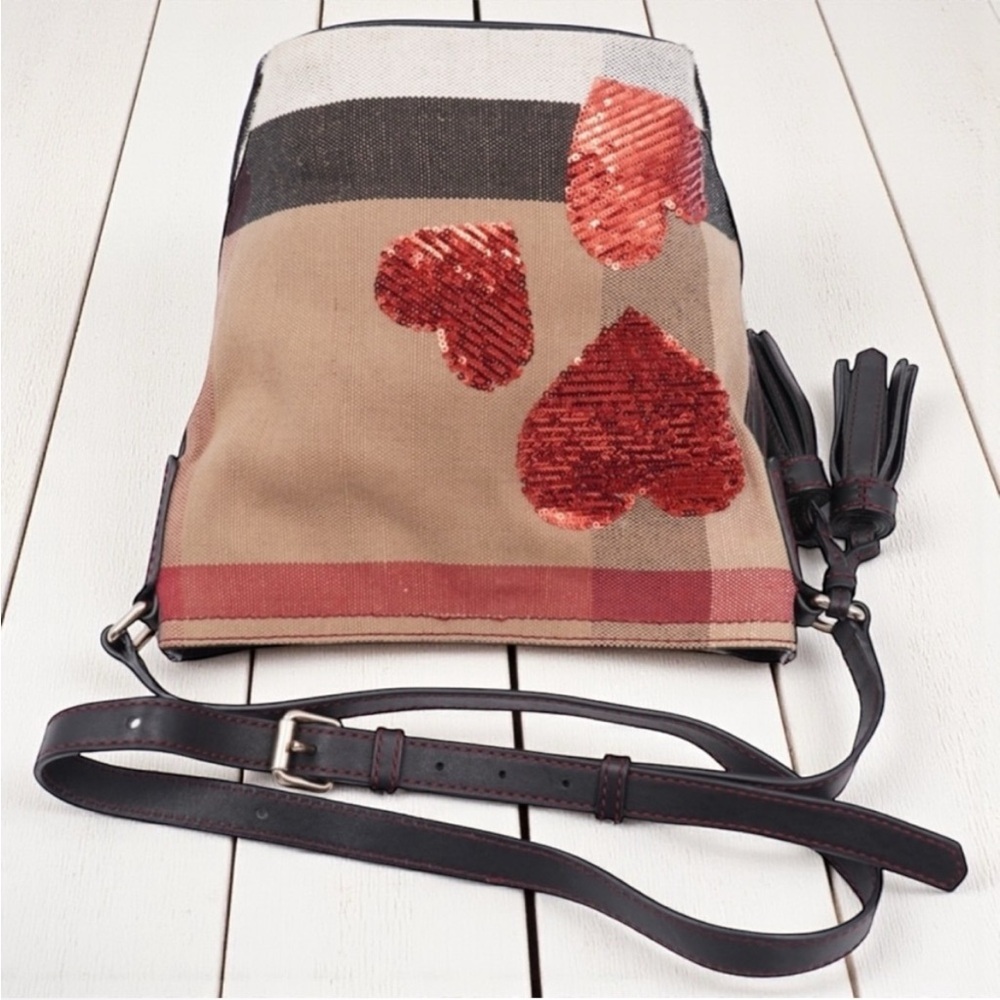 Burberry Limited Edition Ashby Heart House Check Crossbody Bag w/ COA - Picture 11 of 16